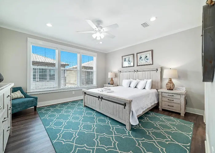 Latitude Adjustment Holiday home Gulf Shores